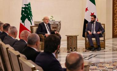 البلدان الجاران عازمان على التعاون في العديد من المجالات 