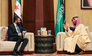الشرع يلتقي في أول زيارة له للمملكة بولي العهد السعودي