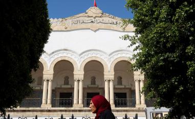 عقوبات مشددة على المهربين