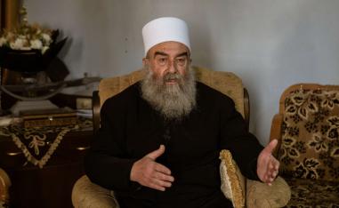 الهجري وصف سابقا الحكومة السورية بأنها متطرفة ولها نزعة ارهابية