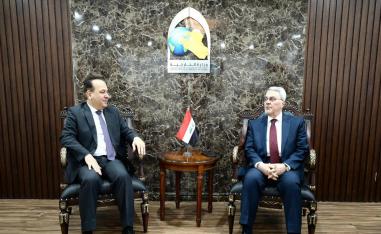 العراق يرفض إقحامه في الأزمة الداخلية اللبنانية