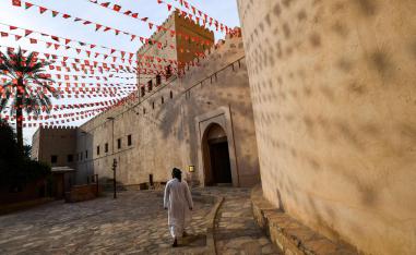 سلطنة عمان