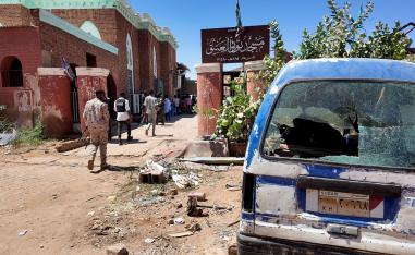 لا منتصر في الحرب التي أعادت السودان سنوات إلى الوراء 