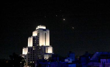 الصورايخ الإيرانية والإسرائيلية مشهد يومي في سماء سوريا 