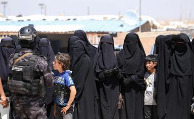 غالبية سكان المخيم من النساء والأطفال