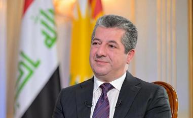 بارزاني يؤكد ضرورة العودة إلى الدستور العراقي