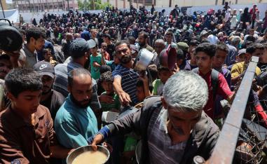 في شوارع غزة لا أحد يكترث لتفاصيل مفاوضات الهدنة