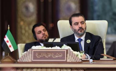 الدبلوماسية تحل محل التوتر