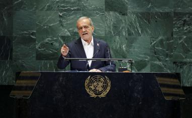 طهران تسابق الزمن لتفادي إعادة فرض العقوبات 