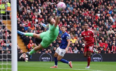 ليفربول وإيفرتون