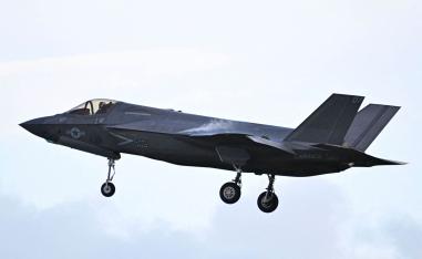 A Lockheed Martin F35-B jet