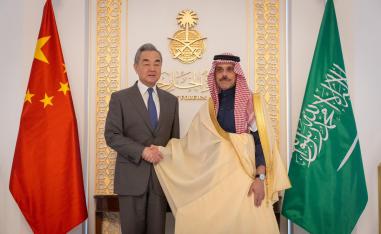 لقاء يؤسس لمسار أوسع من التعاون الثنائي بين الرياض وبكين