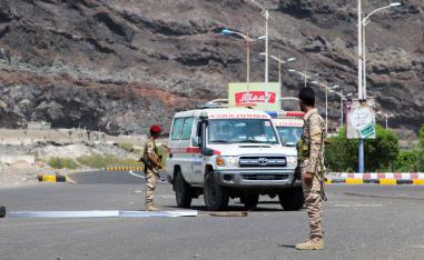 Members of the separatist Southern Transitional Council (STC) man a checkpoint in Aden, Yemen, October 2, 2021. 