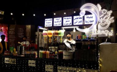 الحاضر يعانق الماضي في جدة 