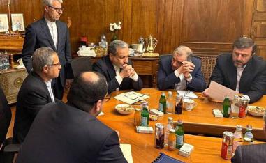 طهران تبدي مرونة في التفاوض 