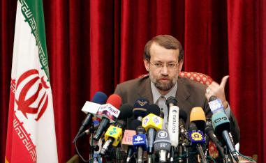 اغتيال لاريجاني يفتح أبواب الصراع بين أجنحة السلطة