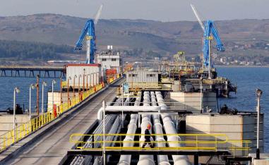 Oil flow from Ceyhan port is expected to start early today