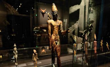 The exhibition features more than 400 artefacts