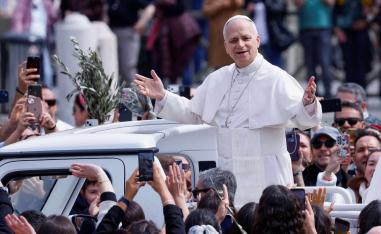 Pope: (Jesus) does not listen to the prayers of those who wage war