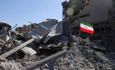 Casualties mount and shipping through Hormuz grinds to a halt