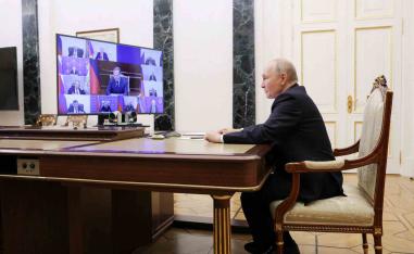 The Kremlin has not signalled any immediate intent to intervene militarily