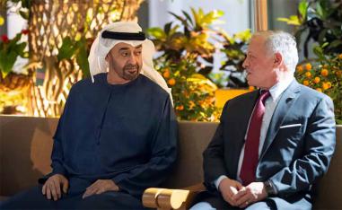 Sheikh Mohamed reaffirmed the UAE's solidarity with Jordan in defending its territory 
