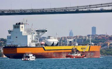 Russian oil tanker