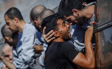 الأسرى الفلسطينيون 