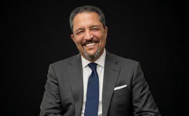الشاعر حسين جلعاد