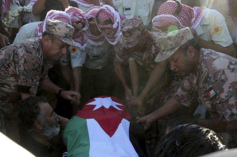 لا تردد في مكافحة الارهاب