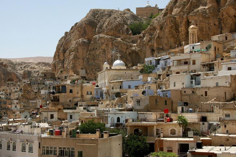 بلدة معلولا السورية