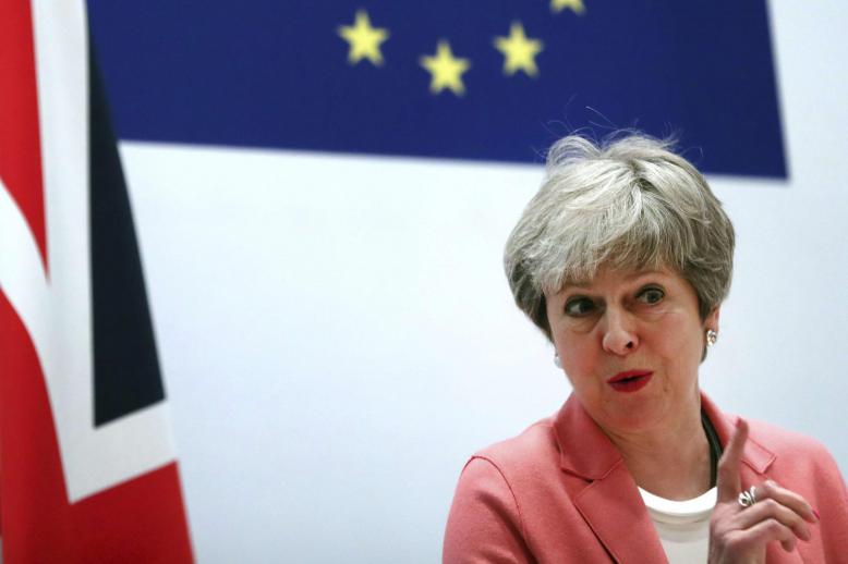 رئيسة وزراء بريطانيا تيريزا ماي