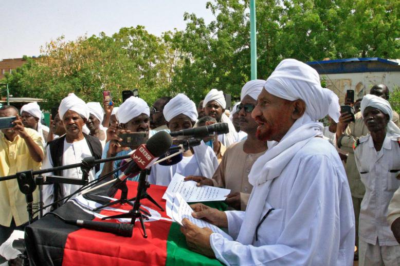 الصادق النهدي يشدد على ضرورة قبول "الوساطة التحكيمية"