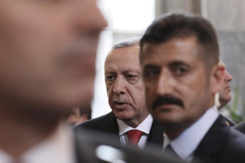 صفقات أردوغان مع الجماعات الإرهابية لم تعد خفية