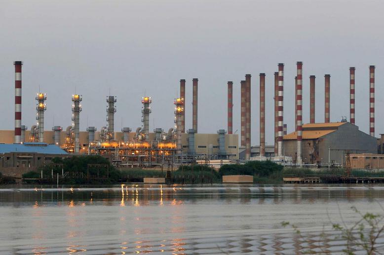 Iran's oil refinery