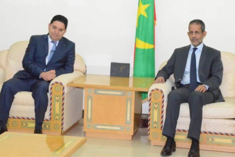 Moroccan FM Nasser Bourita (L) held talks with his Mauritanian PMIsmaïl Bedde Cheikh 
