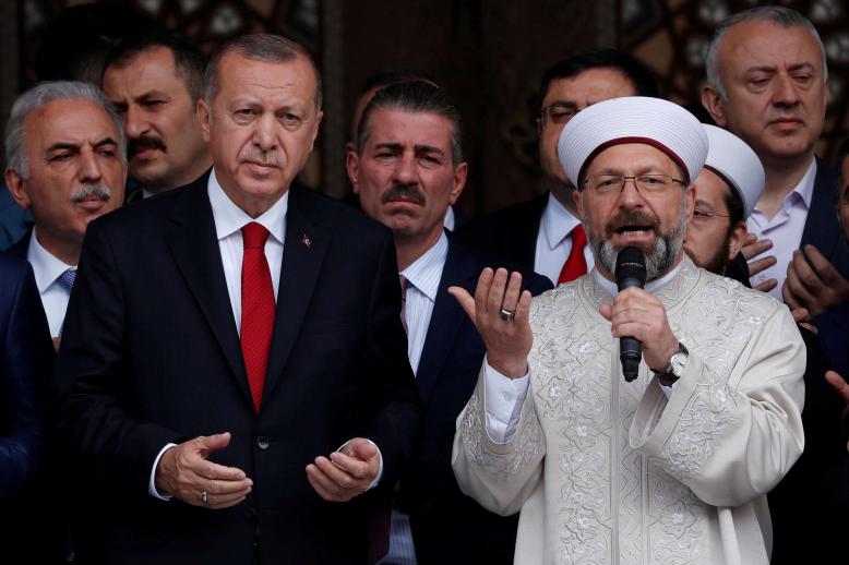 Erbas said that Islam "condemns homosexuality (which causes) diseases and corrupts generations"