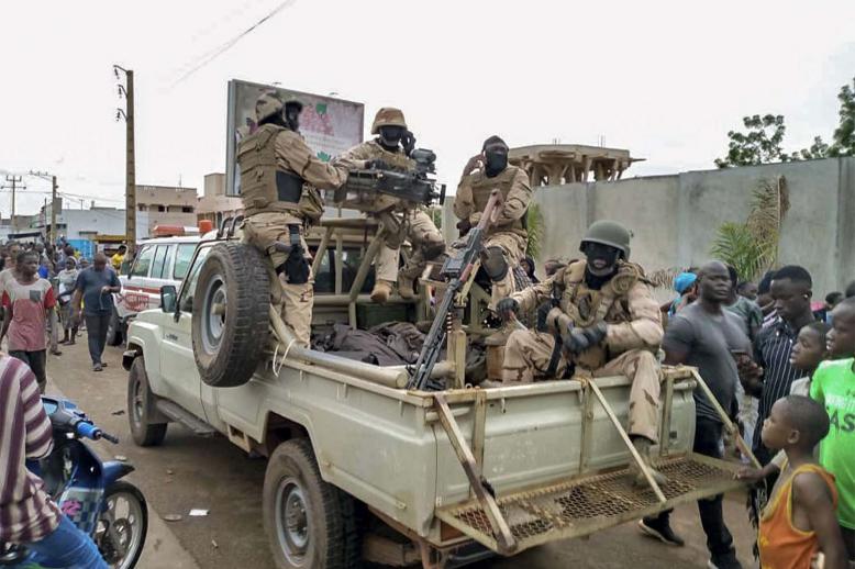 Mutinying soldiers detained Keita at gunpoint