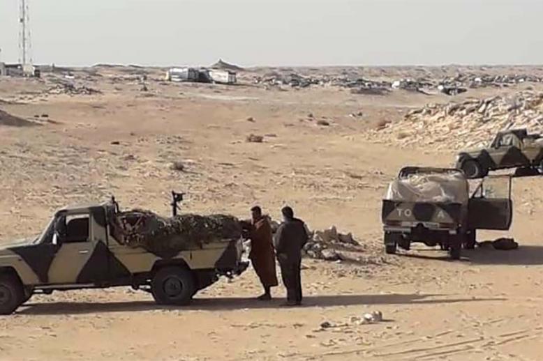 Polisario militiamen defying repeated UN calls to leave Guerguerat buffer zone