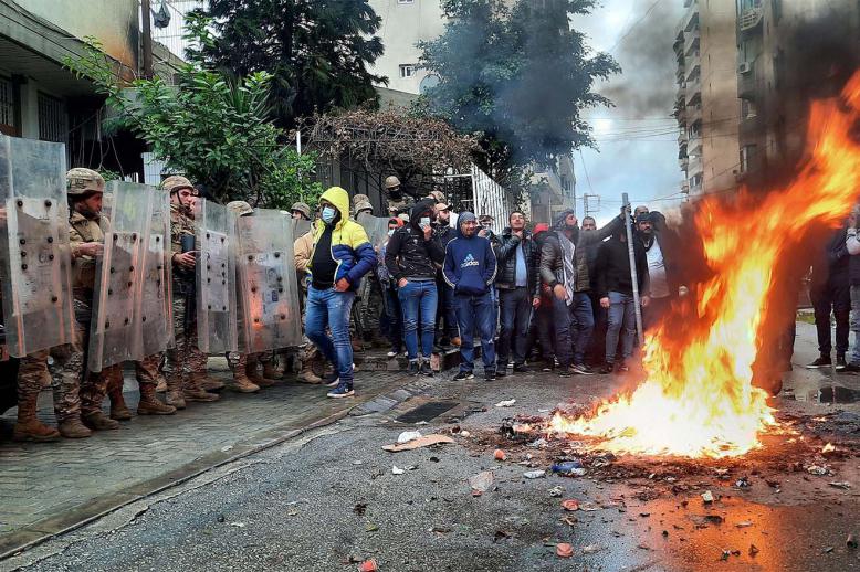 226 people were injured in the confrontations, including 26 policemen