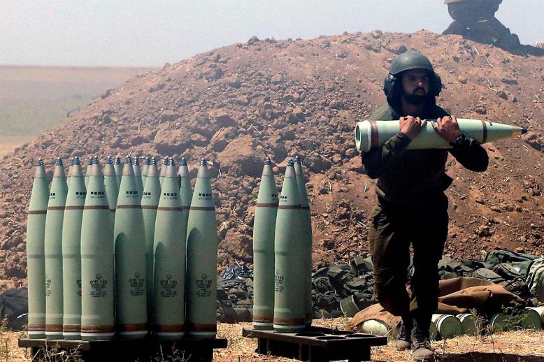 Israel continues to fire artillery shells towards the Gaza Strip
