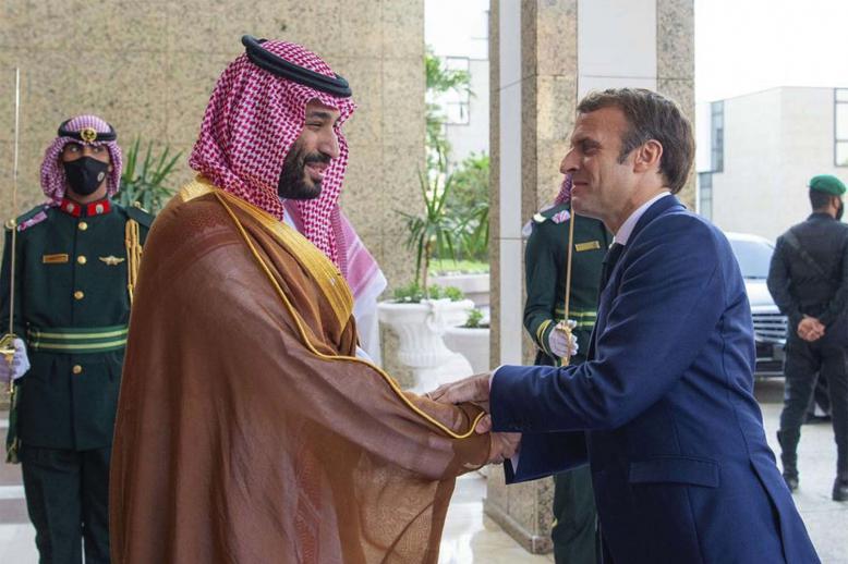 Macron met Saudi crown prince in the Red Sea city of Jeddah