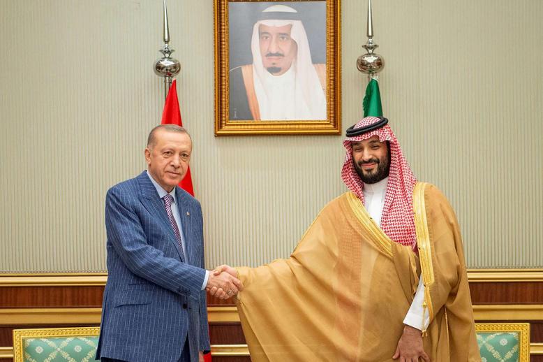مصالح مشتركة دفعت الطرفين الى التقارب