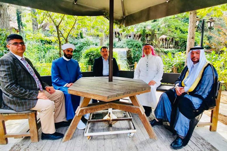 'ملتقى القلوب'