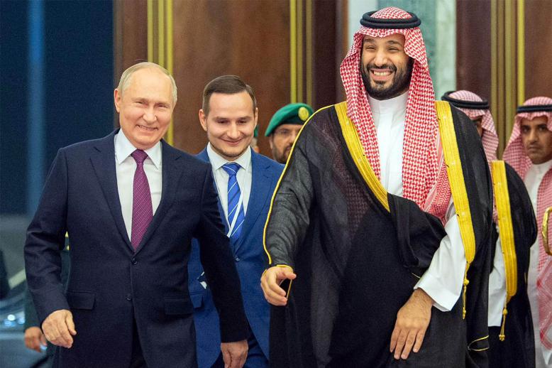 Russian President Vladimir Putin and Saudi Crown Prince Mohammed bin Salman