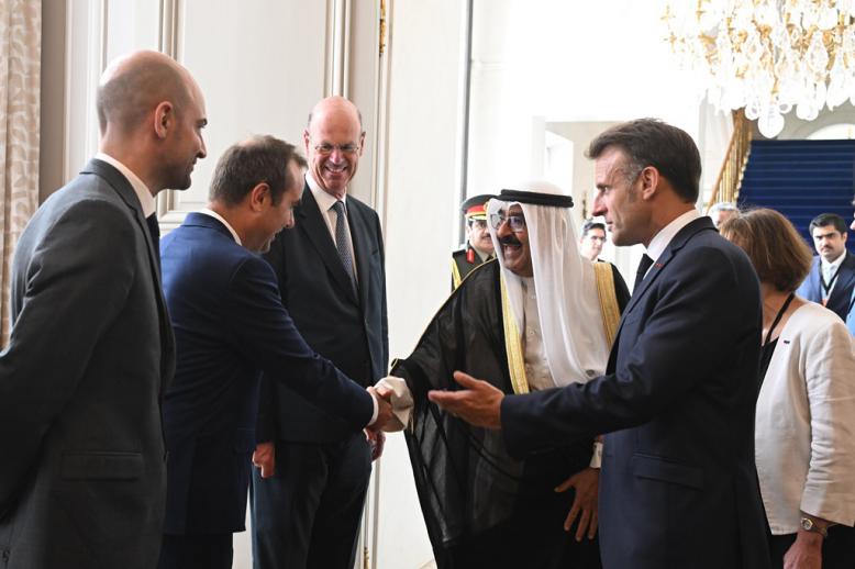 الشيخ مشعل يؤكد على أهمية دعم فرص الاستثمار في عدد من القطاعات الحيوية