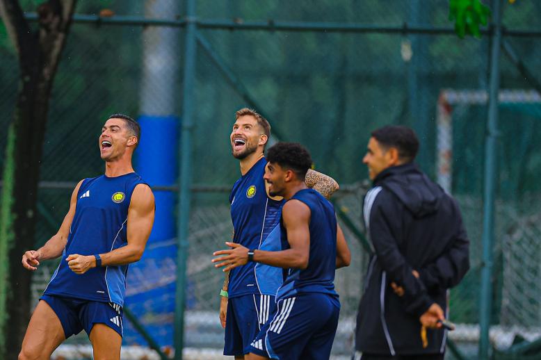 النصر والاتحاد يدخلان في مواجهة الثلاثاء بعد معسكرات خارجية 
