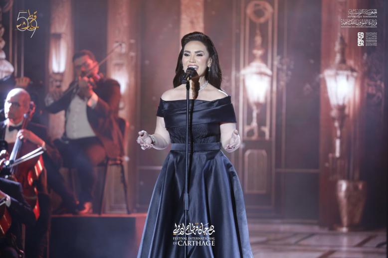 مي فاروق