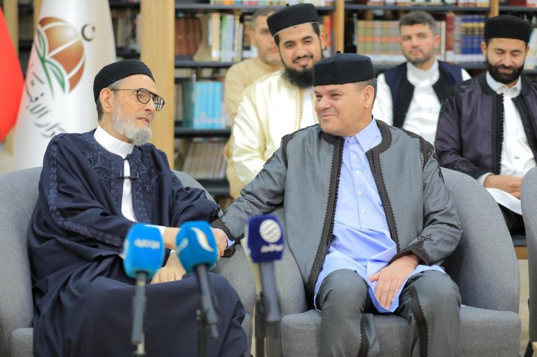 تحالف قائم على الابتزاز المتبادل 
