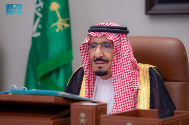 قيادة تضع المواطن في صدارة أولوياتها    